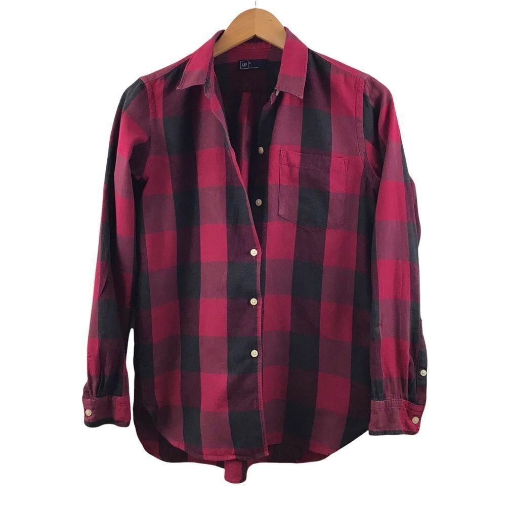 Gap red & black flannel shirt size S‎